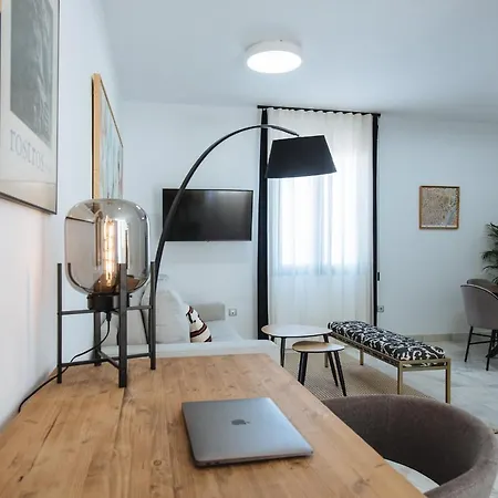 Redes Suite Apartment With Terrace Sevilla Buitenkant foto