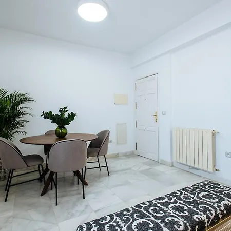Redes Suite Apartment With Terrace Sevilla Buitenkant foto